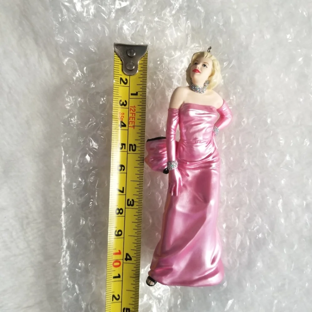 Marilyn Monroe Hallmark Keepsake Ornament with box 90s